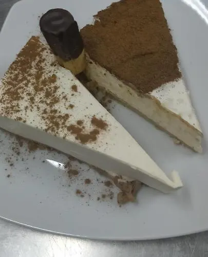 Santa Barbara Vandrarhem Aliaga